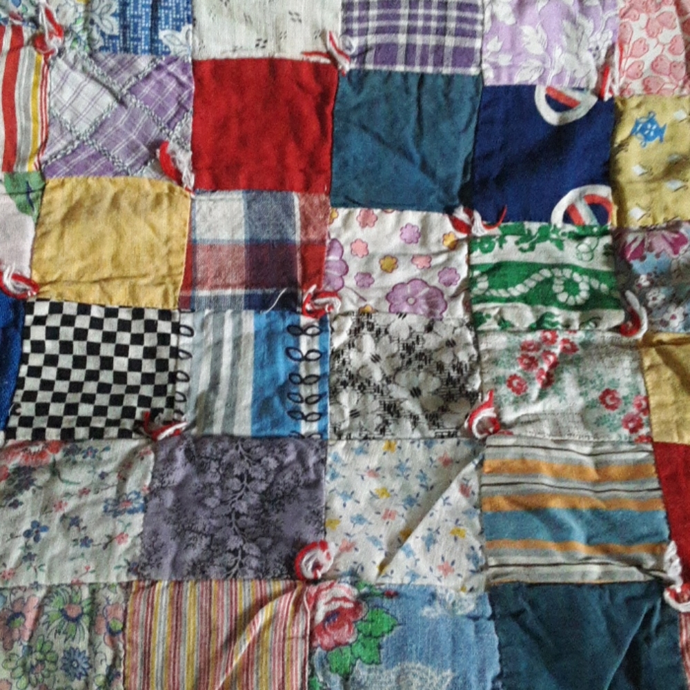 Patchwork Quilt - Picture 7 of 8